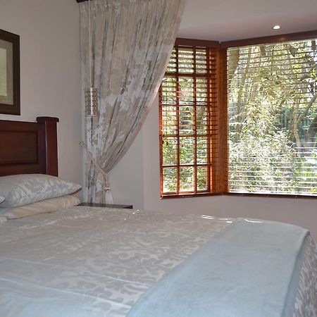 Lydall Wild Tranquil Garden Suites Йоханнесбург Экстерьер фото