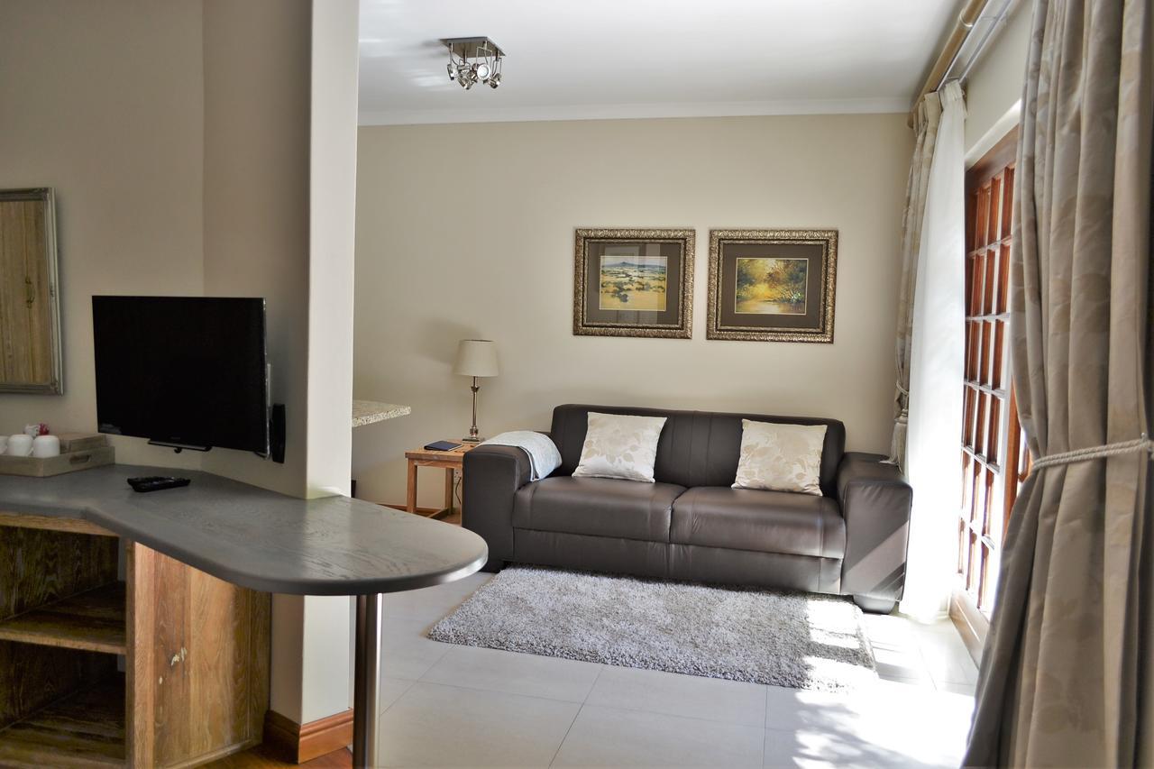 Lydall Wild Tranquil Garden Suites Йоханнесбург Экстерьер фото